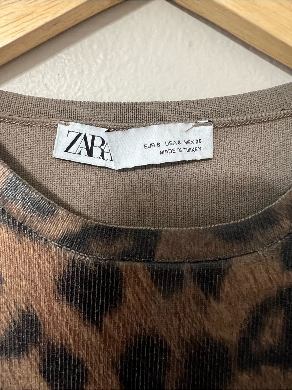 ZARA Metallic Foil Leopard Print Bodycon Midi Dress Small Animal Print - Picture 6 of 16